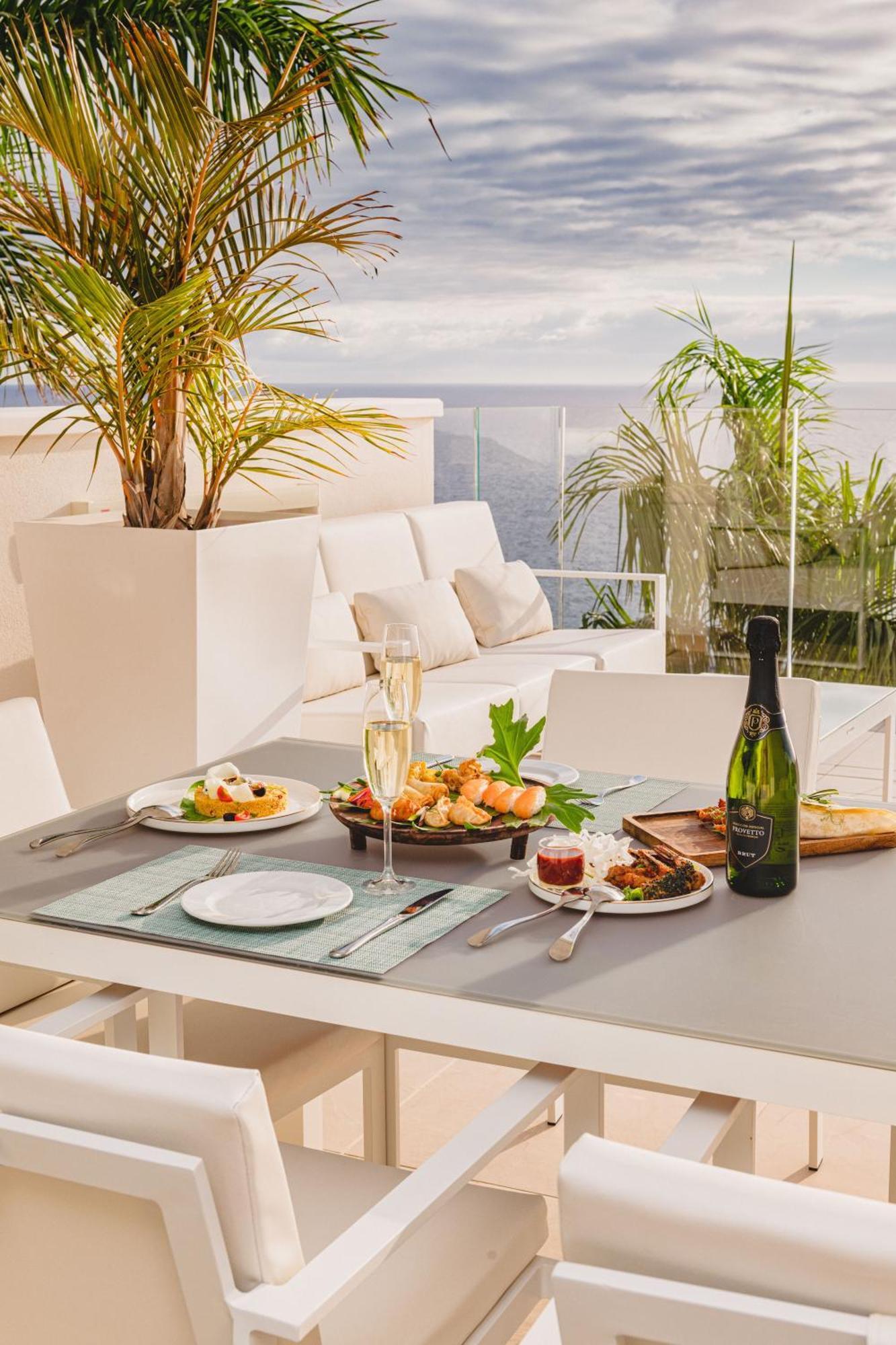Grand Horizon Luxury Boutique Apartments 푸에르토리코 외부 사진
